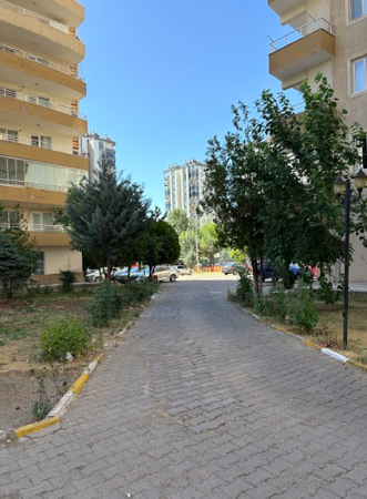 DİYARBAKIR KAYAPINAR'DA 6+1 270 M2 SATILIK DAİRE
